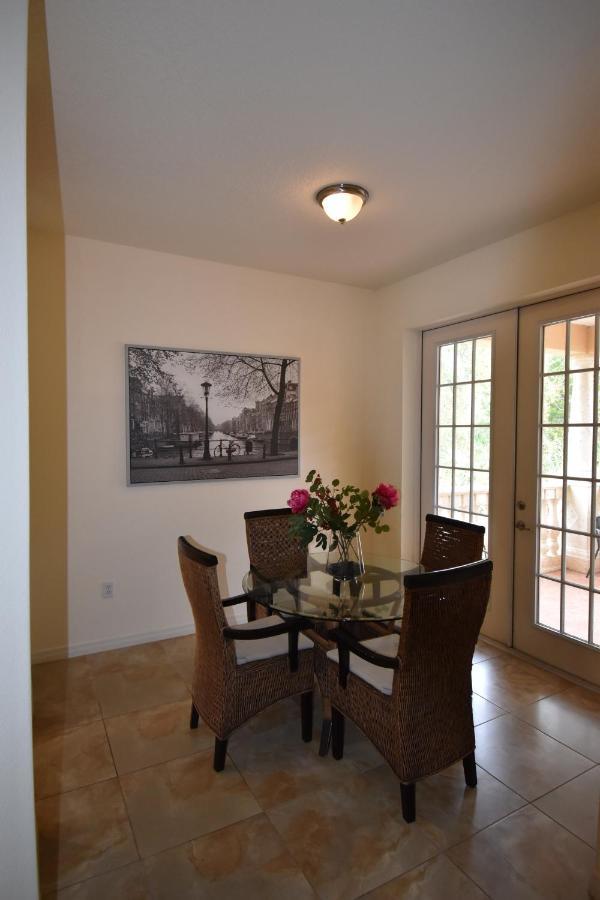 Tradewinds Homosassa Marina Resort Экстерьер фото