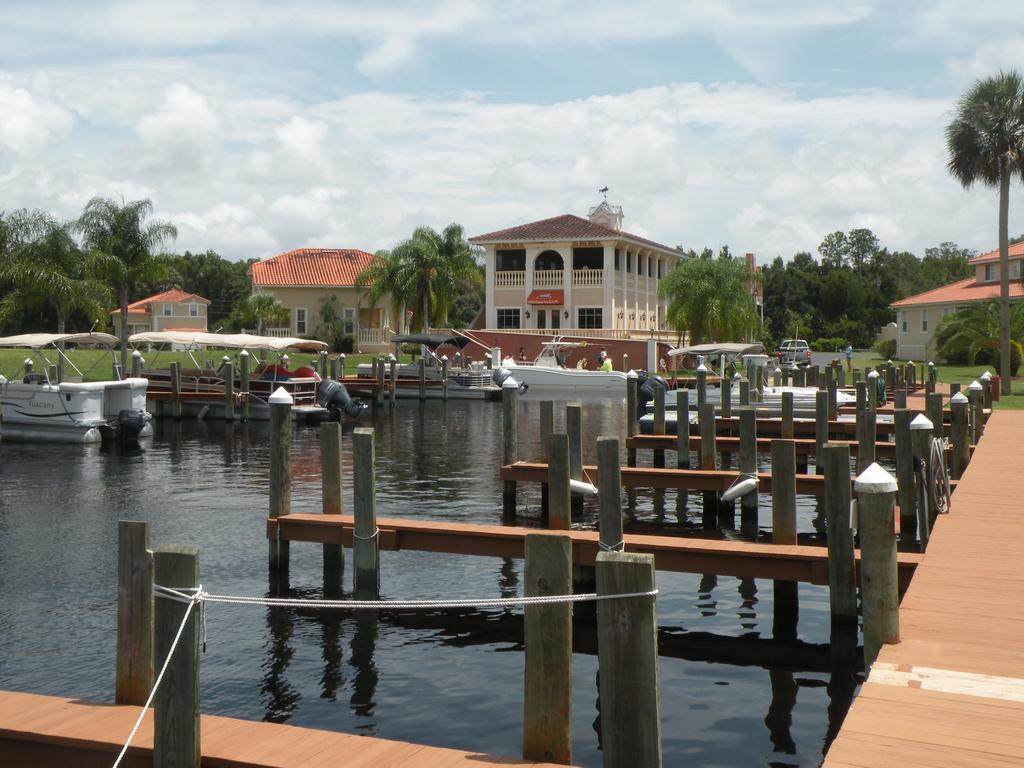 Tradewinds Homosassa Marina Resort Экстерьер фото
